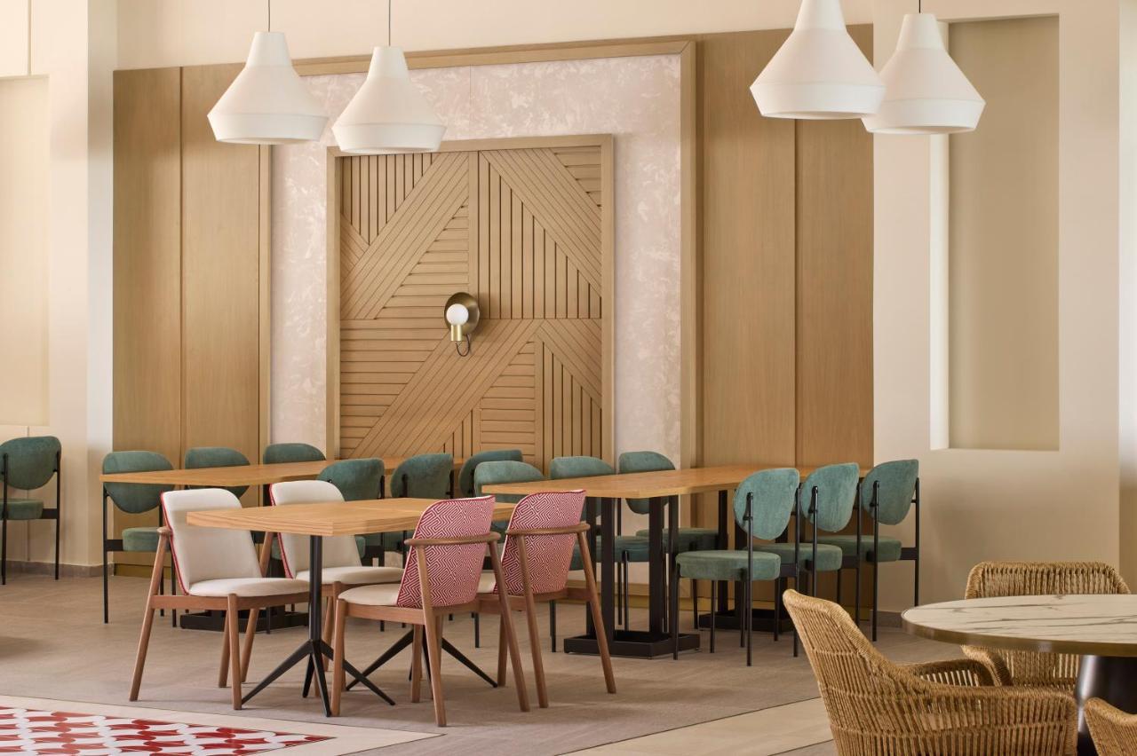 Отель Melia Durres Albania Plazhi San Pietro Экстерьер фото